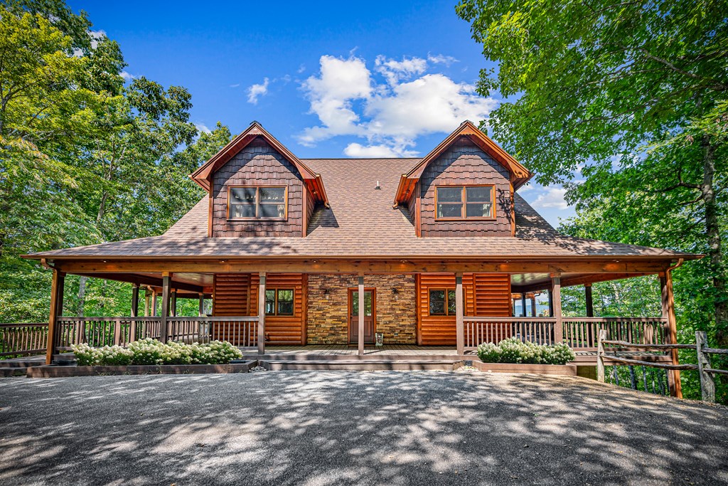 429064 Mineral Bluff Residential