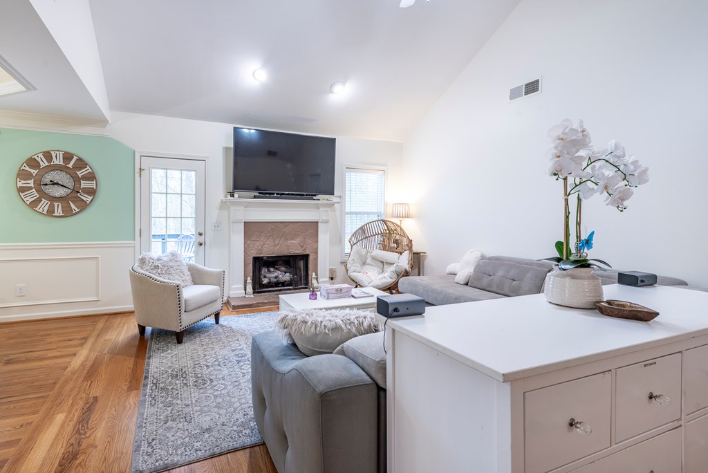 429068 Jasper Residential