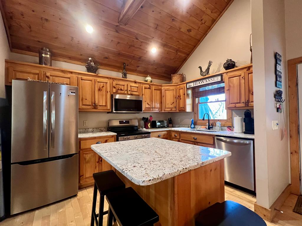 429069 Hiawassee Residential