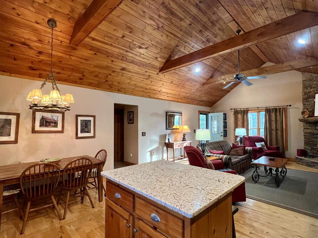 429069 Hiawassee Residential