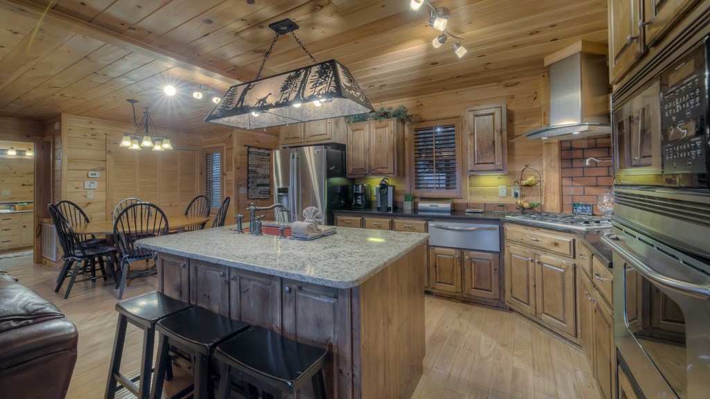 429075 Blue Ridge Residential