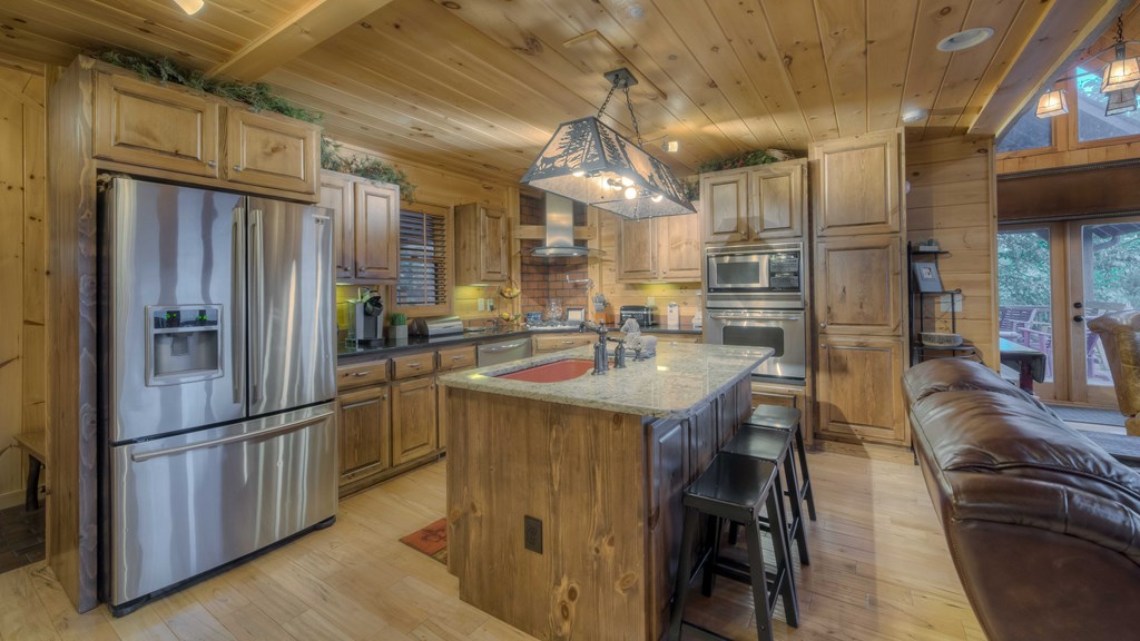 429075 Blue Ridge Residential