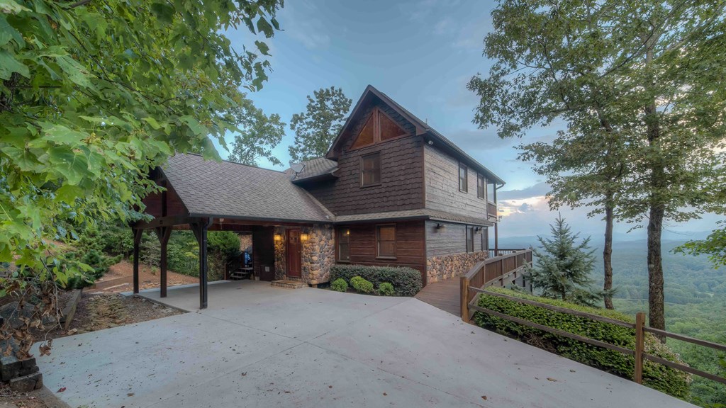 429075 Blue Ridge Residential