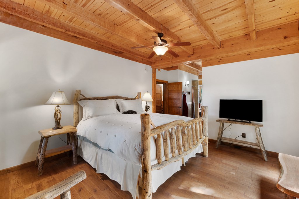 429076 Blue Ridge Residential