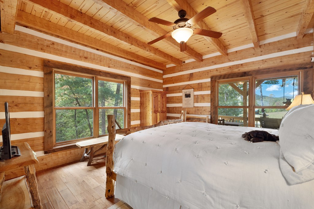 429076 Blue Ridge Residential