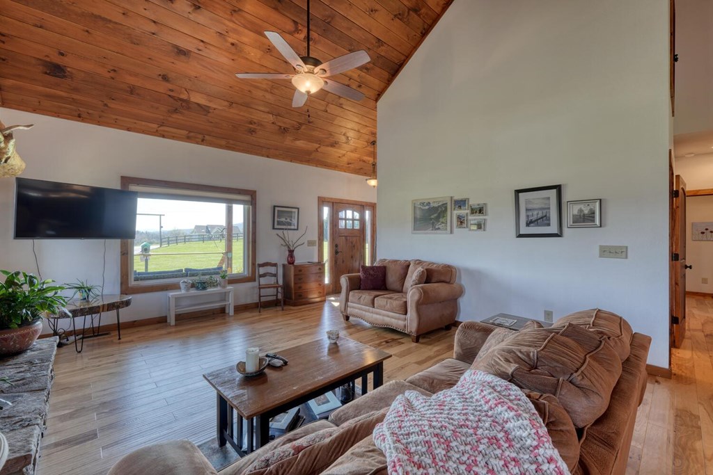 429080 Blairsville Residential