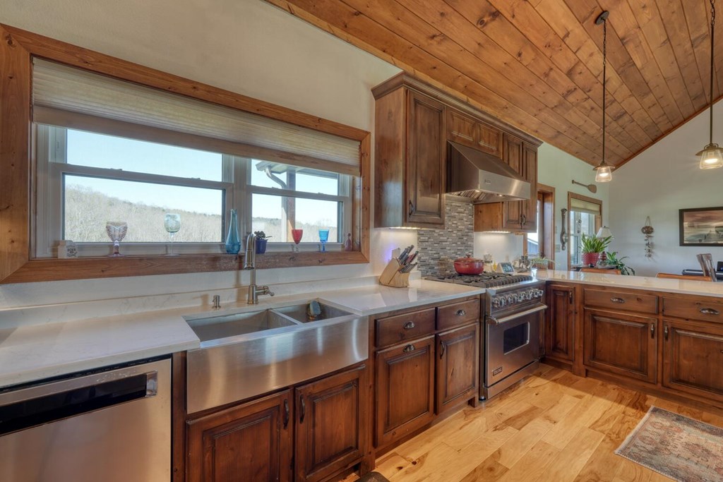 429080 Blairsville Residential