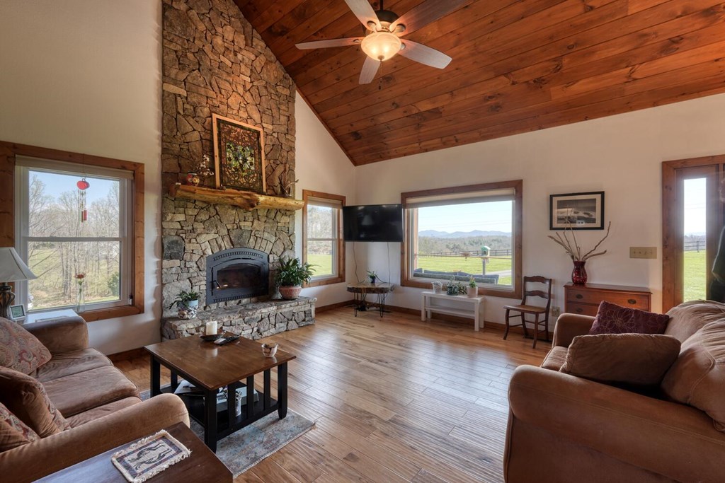 429080 Blairsville Residential