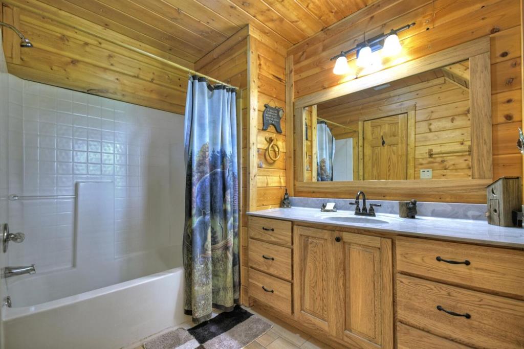 429083 Ellijay Residential