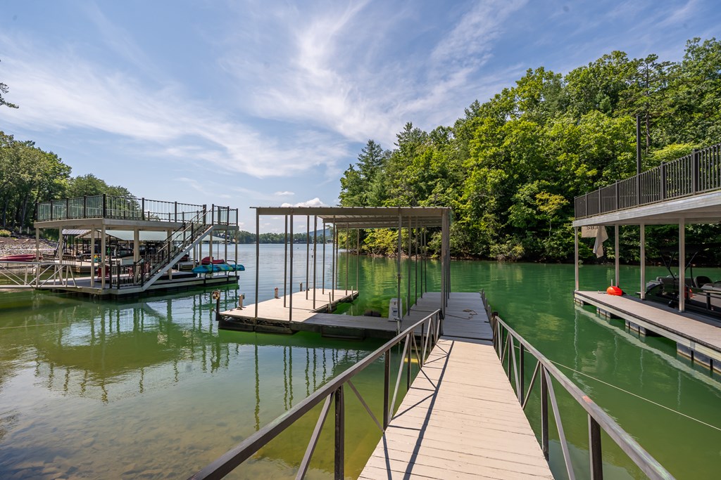 429089 Blue Ridge Residential