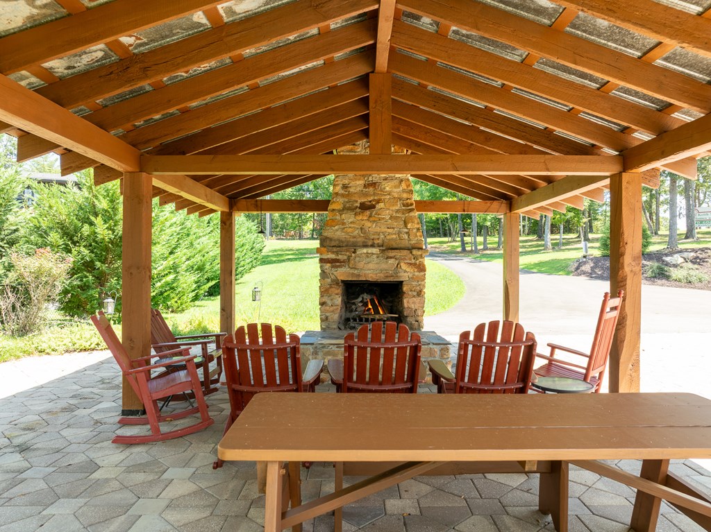 429089 Blue Ridge Residential