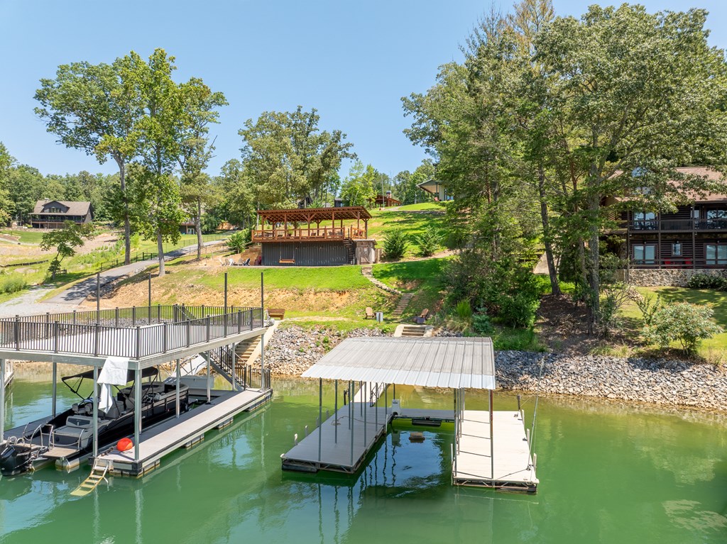 429089 Blue Ridge Residential