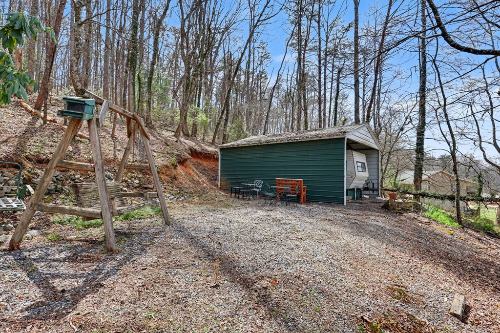 429090 Young Harris Residential