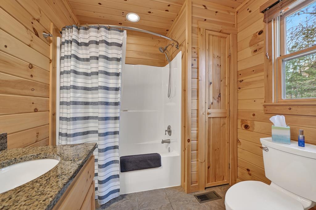 429091 Blue Ridge Residential