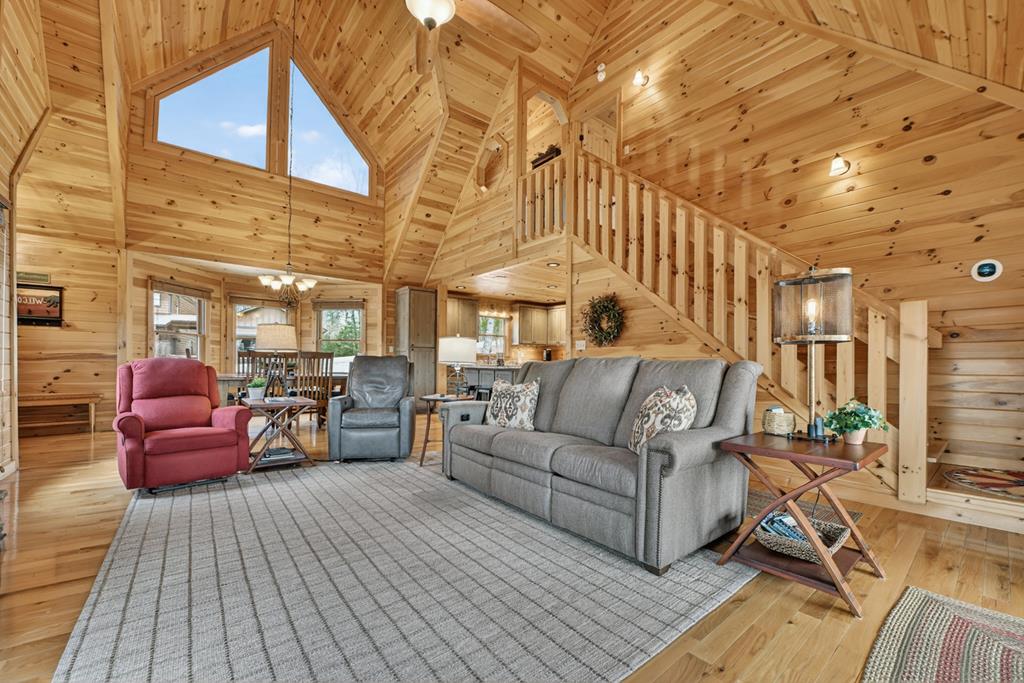 429091 Blue Ridge Residential