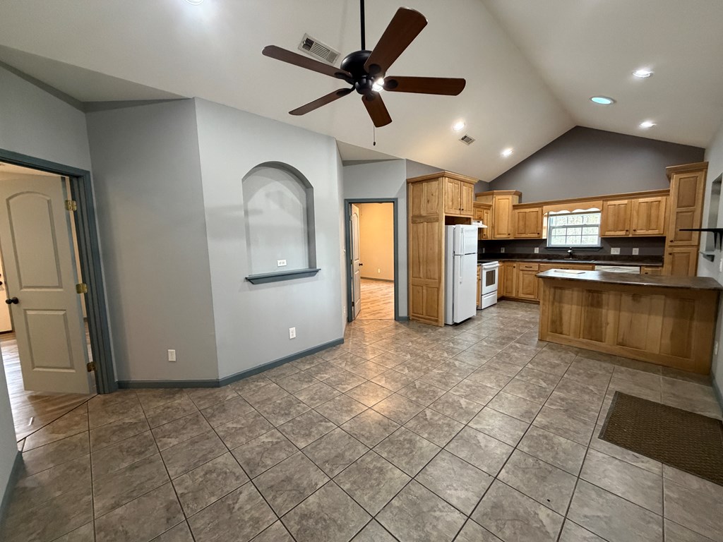 429093 Mineral Bluff Residential