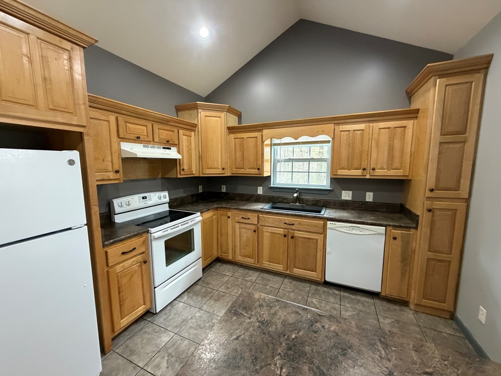 429093 Mineral Bluff Residential