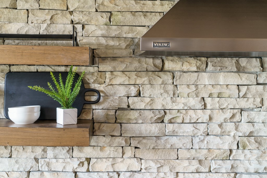 429094 Hiawassee Residential