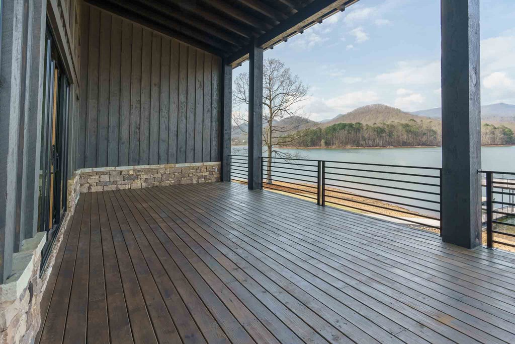 429094 Hiawassee Residential