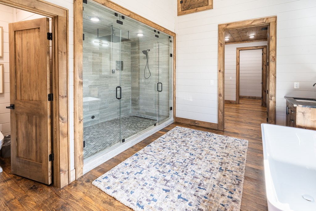 429094 Hiawassee Residential