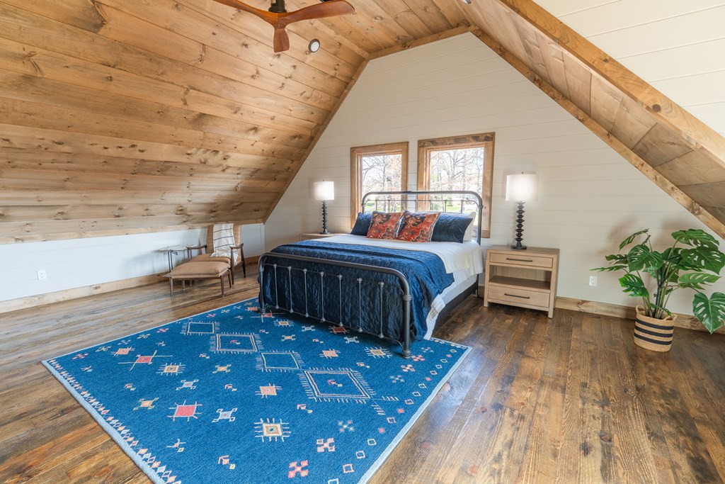 429094 Hiawassee Residential