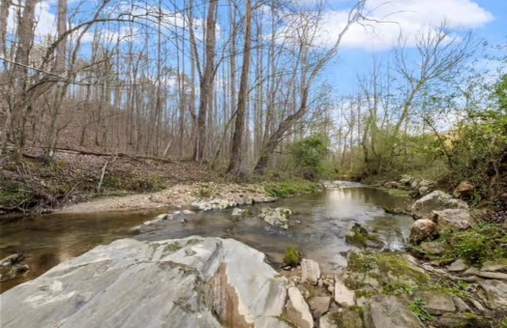 429101 Talking Rock Residential