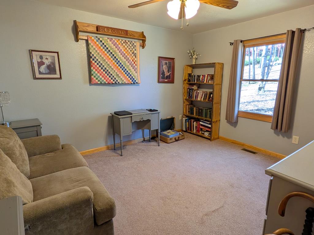 429116 Murphy Residential