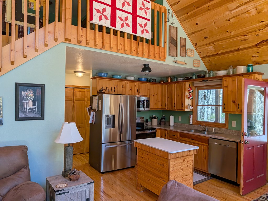 429116 Murphy Residential