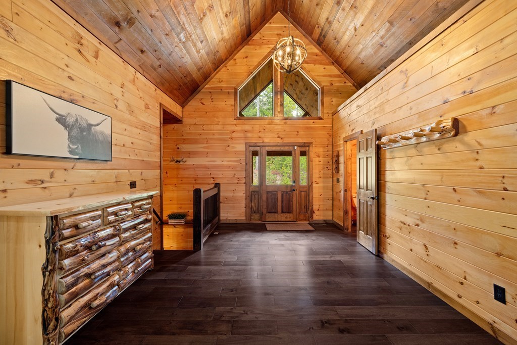 429119 Mineral Bluff Residential