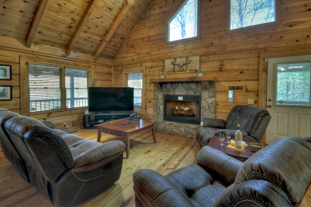 429120 Mineral Bluff Residential