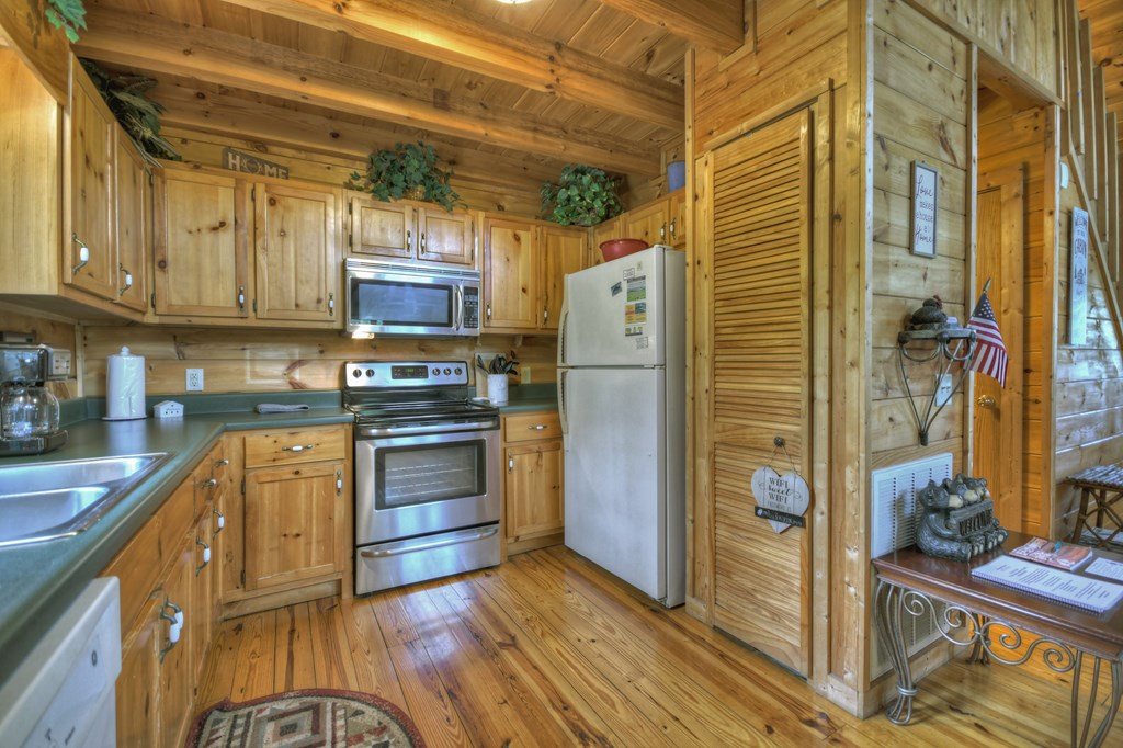 429120 Mineral Bluff Residential