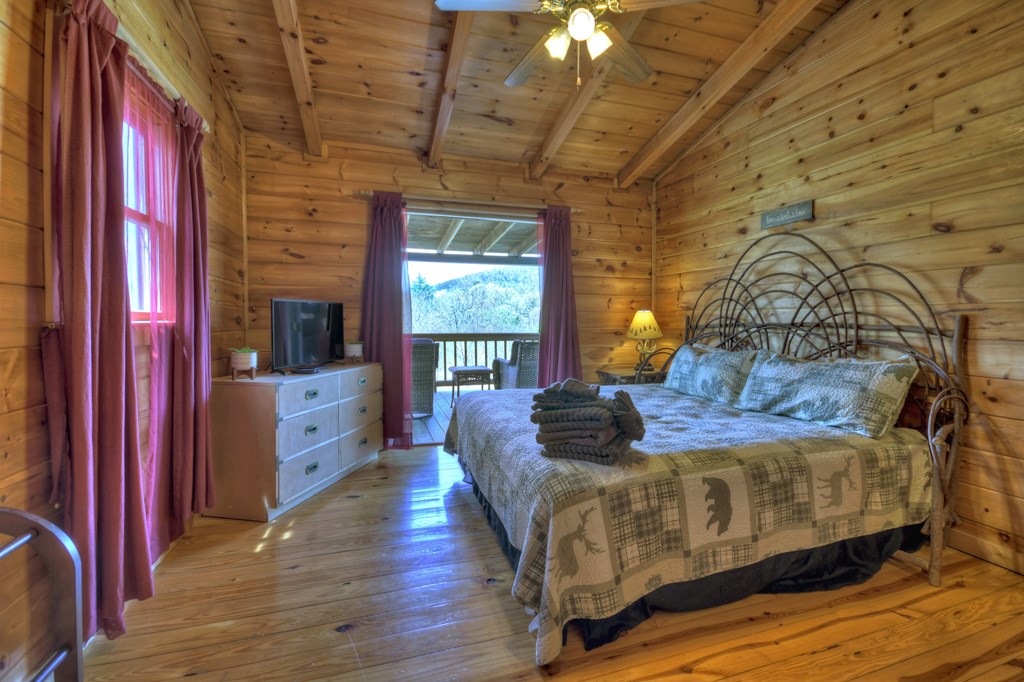 429120 Mineral Bluff Residential