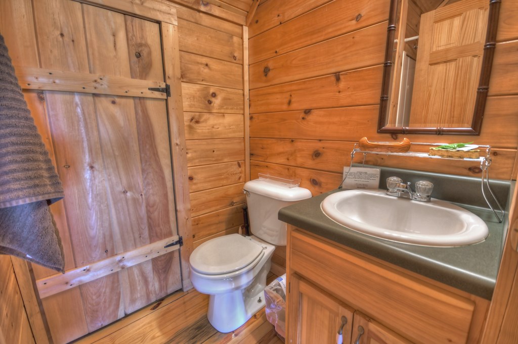 429120 Mineral Bluff Residential