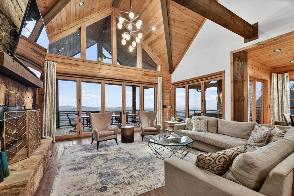 429127 Blue Ridge Residential