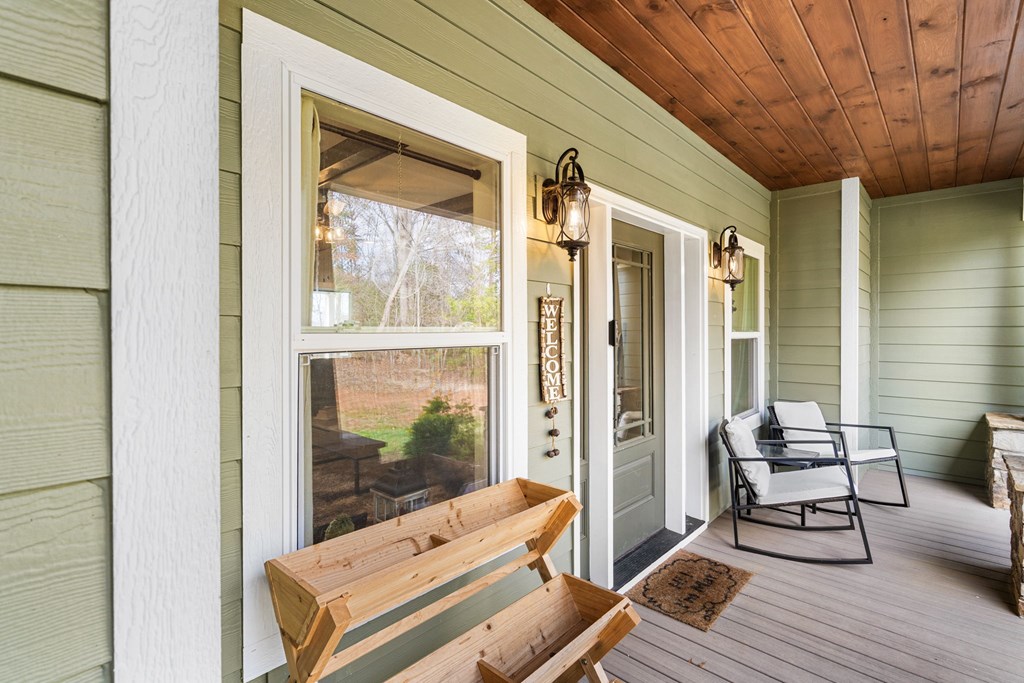 429142 Hayesville Residential