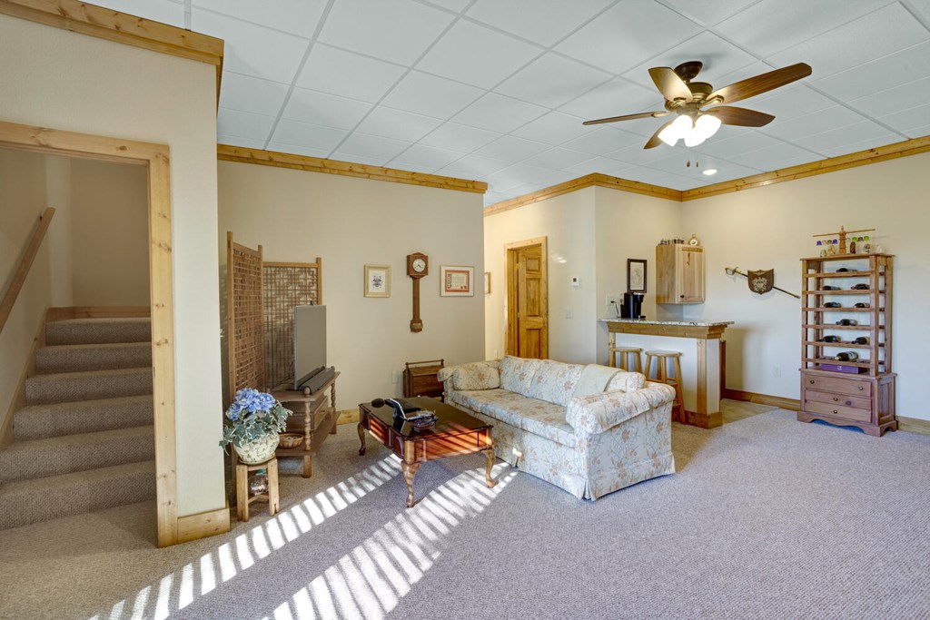 429143 Hiawassee Residential