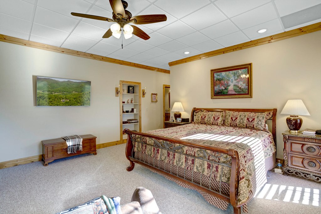 429143 Hiawassee Residential