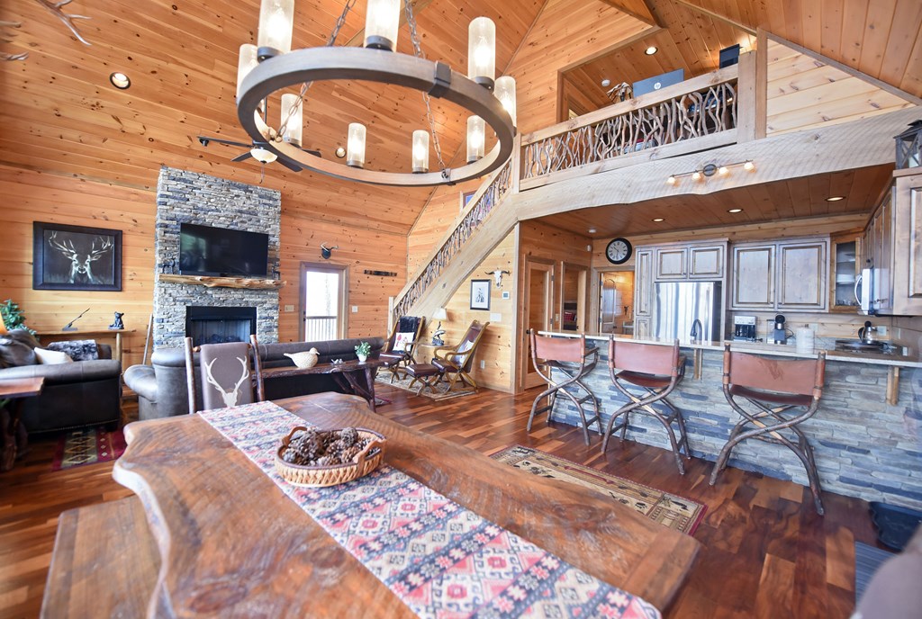 429145 Blue Ridge Residential