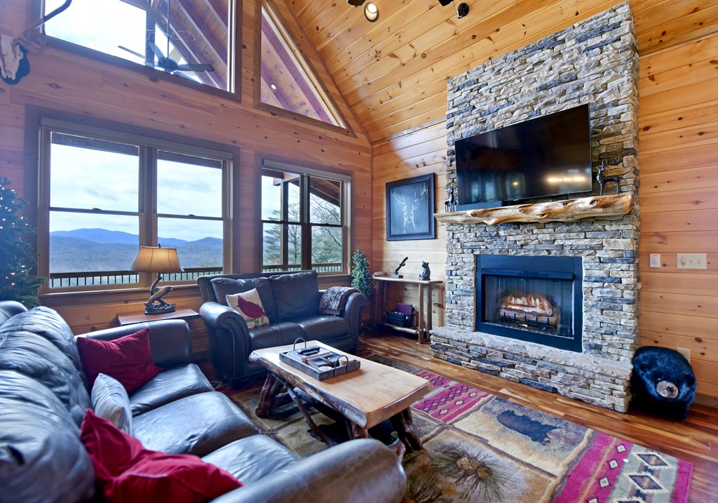 429145 Blue Ridge Residential