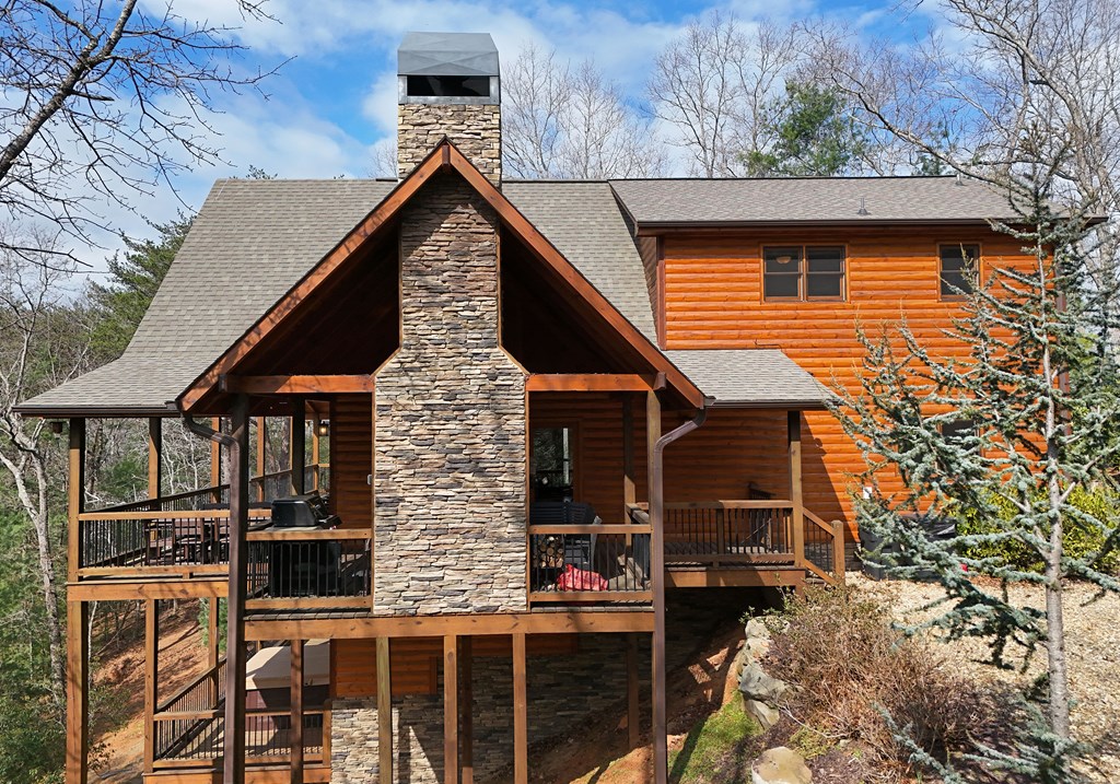 429145 Blue Ridge Residential