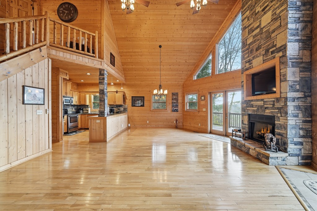 429154 Blue Ridge Residential