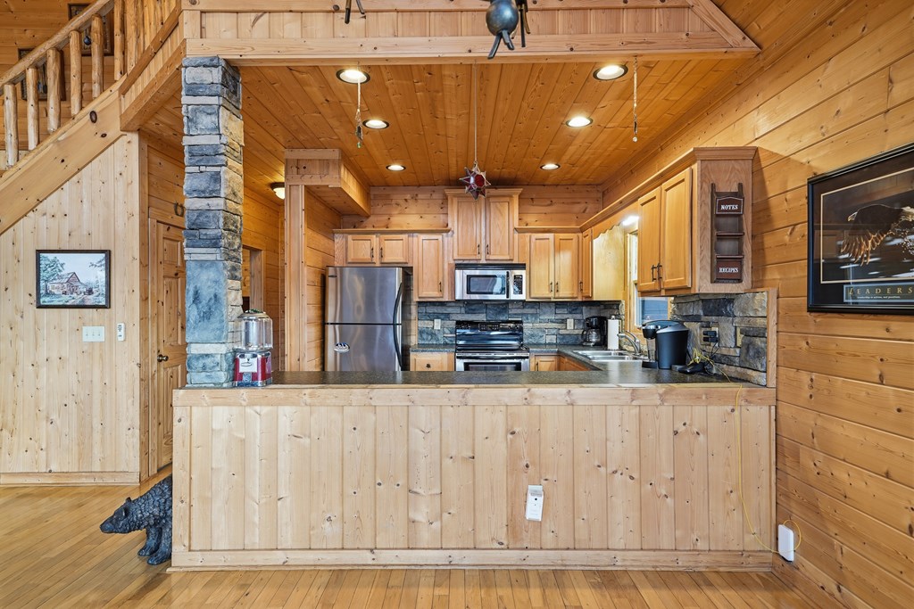 429154 Blue Ridge Residential