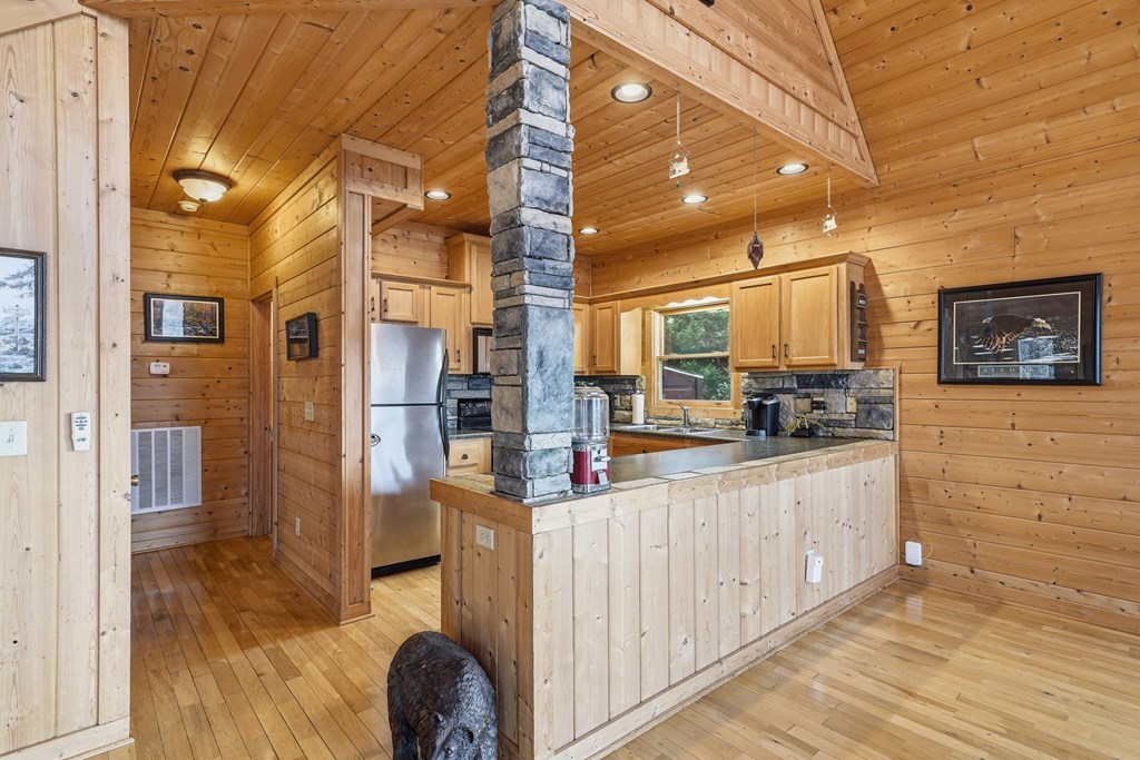 429154 Blue Ridge Residential