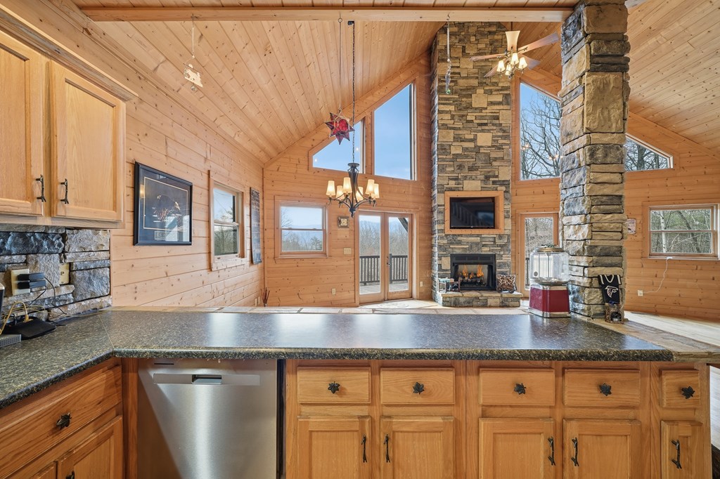 429154 Blue Ridge Residential