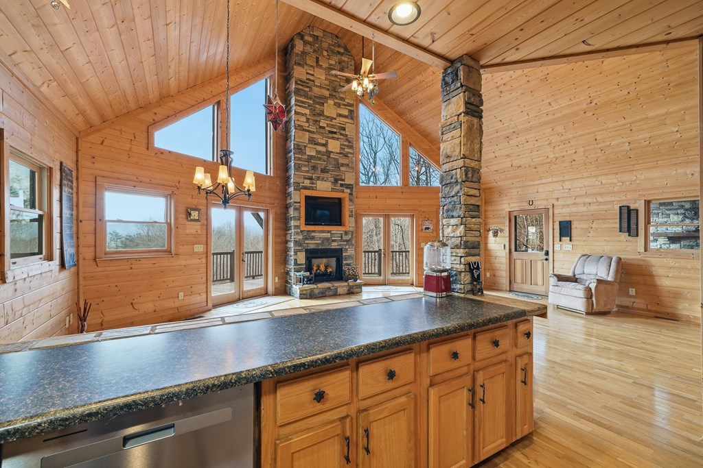 429154 Blue Ridge Residential