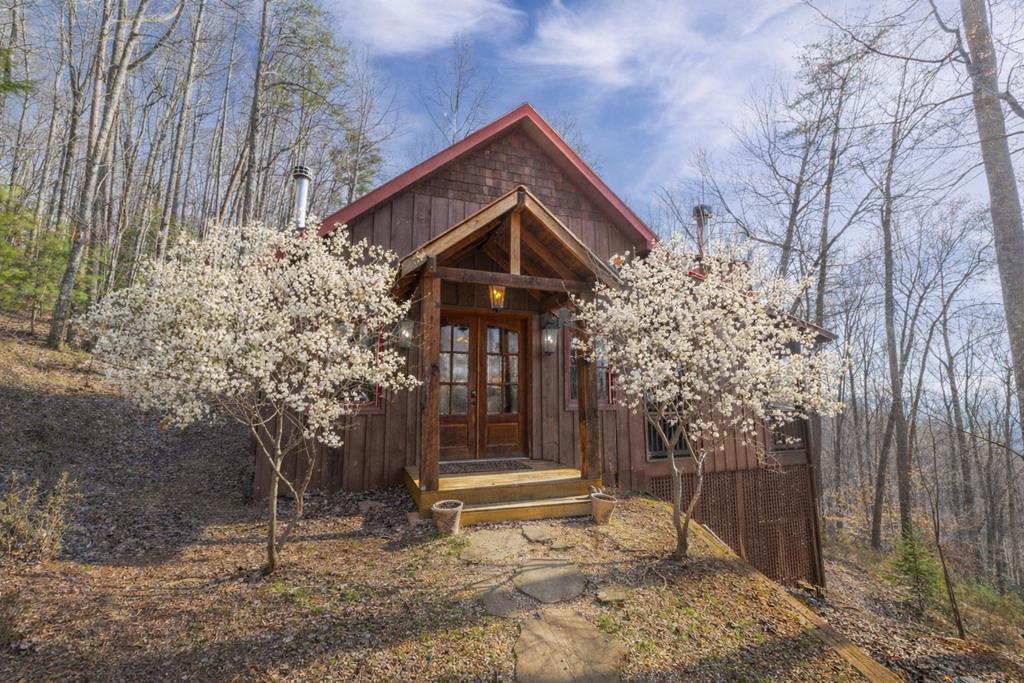 429155 Blue Ridge Residential