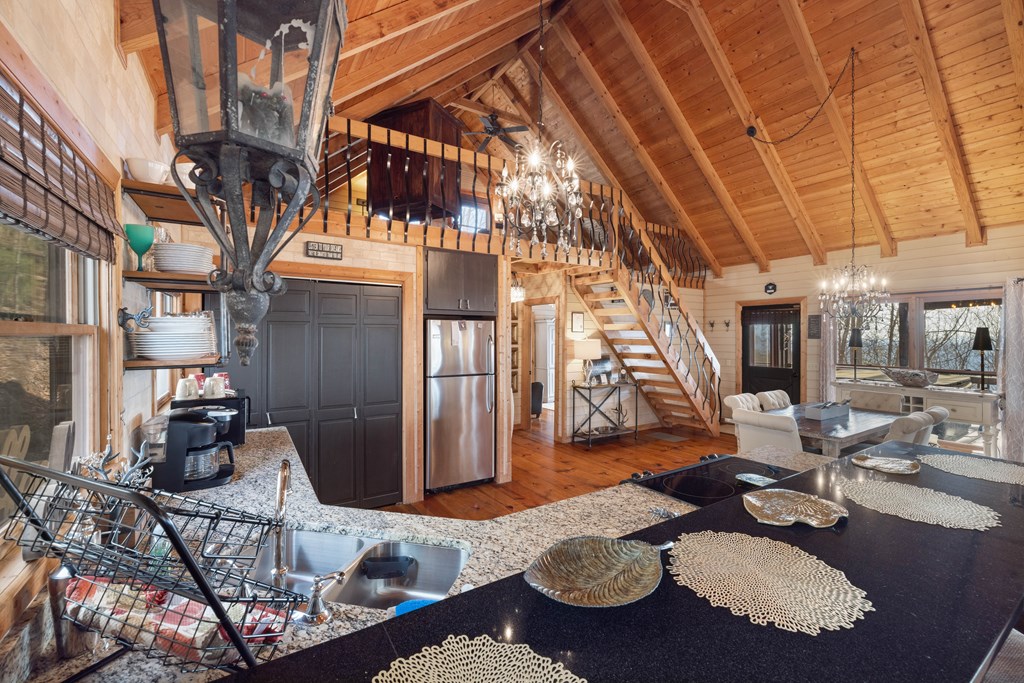 429155 Blue Ridge Residential