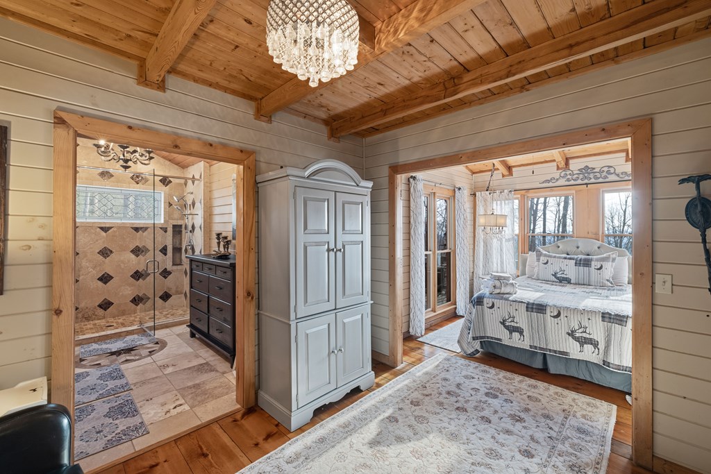 429155 Blue Ridge Residential