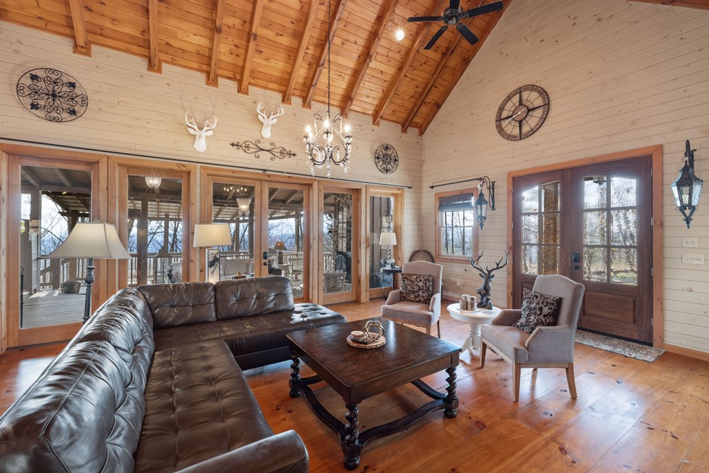 429155 Blue Ridge Residential