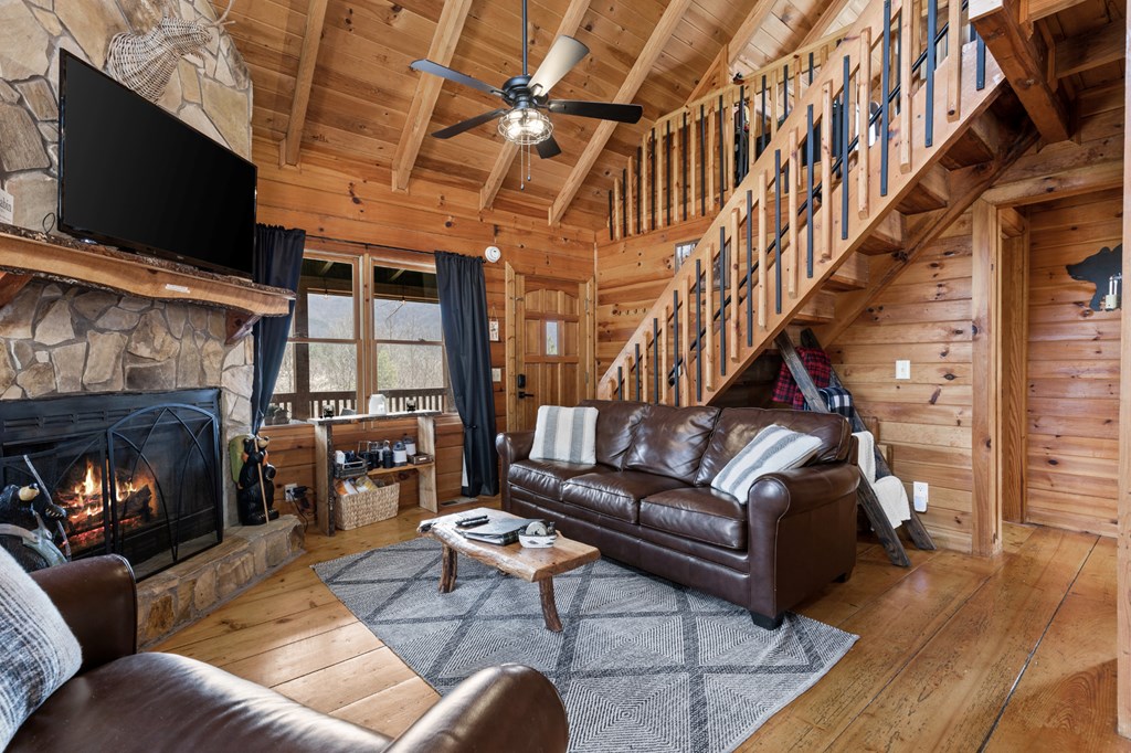 429157 Cherry Log Residential